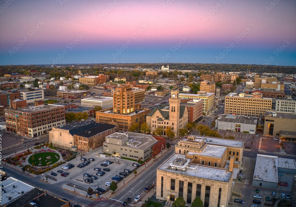 Sioux city real estate agent2